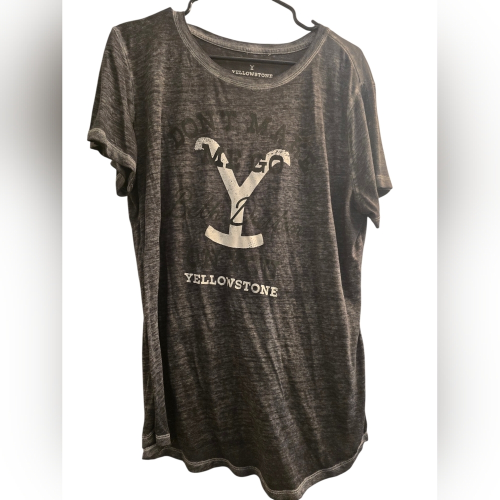 Yellowstone "Dont Make Me Go Beth Dutton" Grey Graphic Tee XL